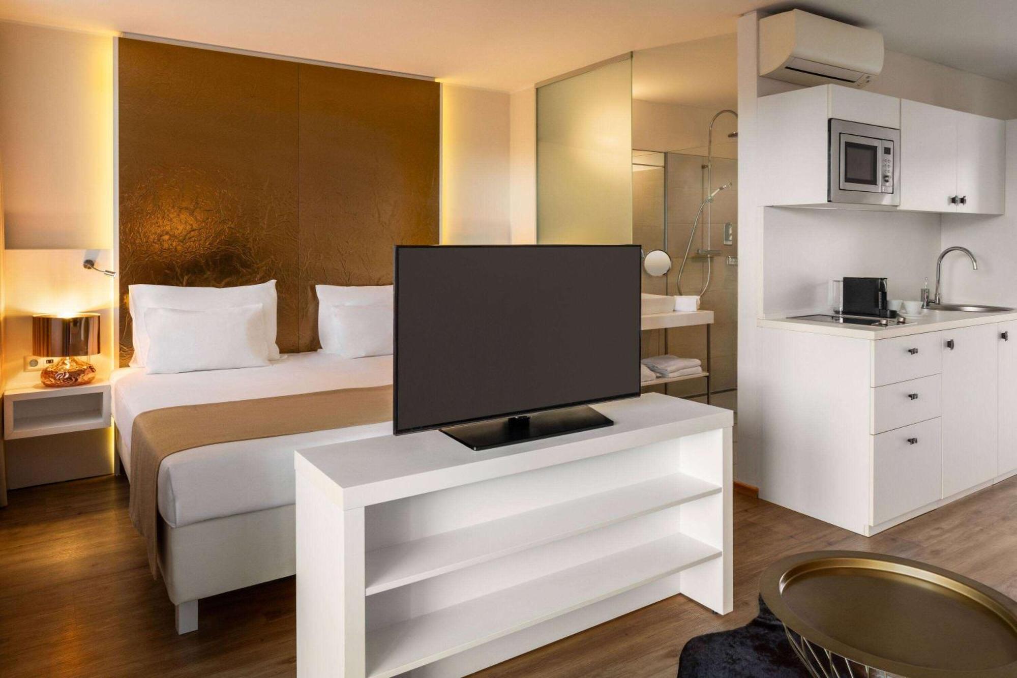 Amedia Luxury Graz, Trademark Collection By Wyndham Hotel